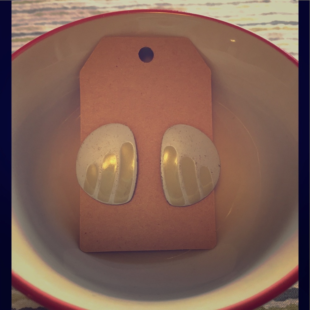 Vintage metal earrings